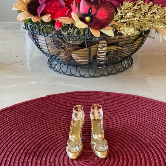 VINTAGE SWAROVSKI CRYSTAL & 24 GOLD PLATED SHOES AND PURSE DRESSING TABLE DECOR - Picture 2 of 8